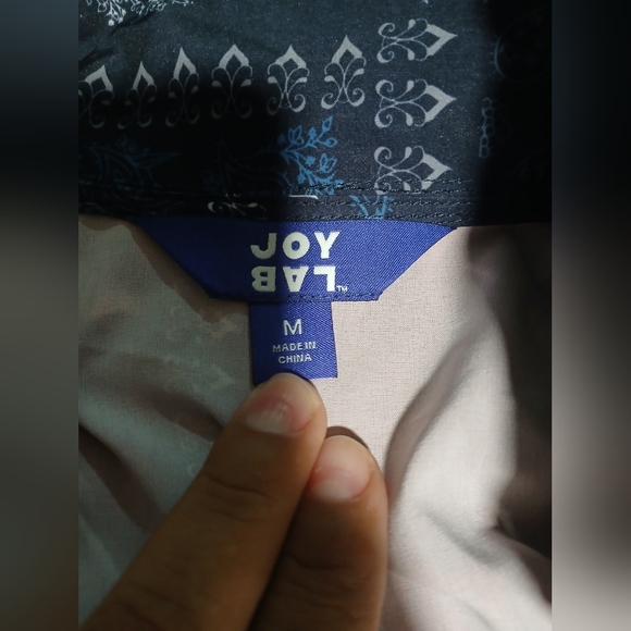 Joy Blue and Red Paisley Windbreaker - Picture 7 of 10